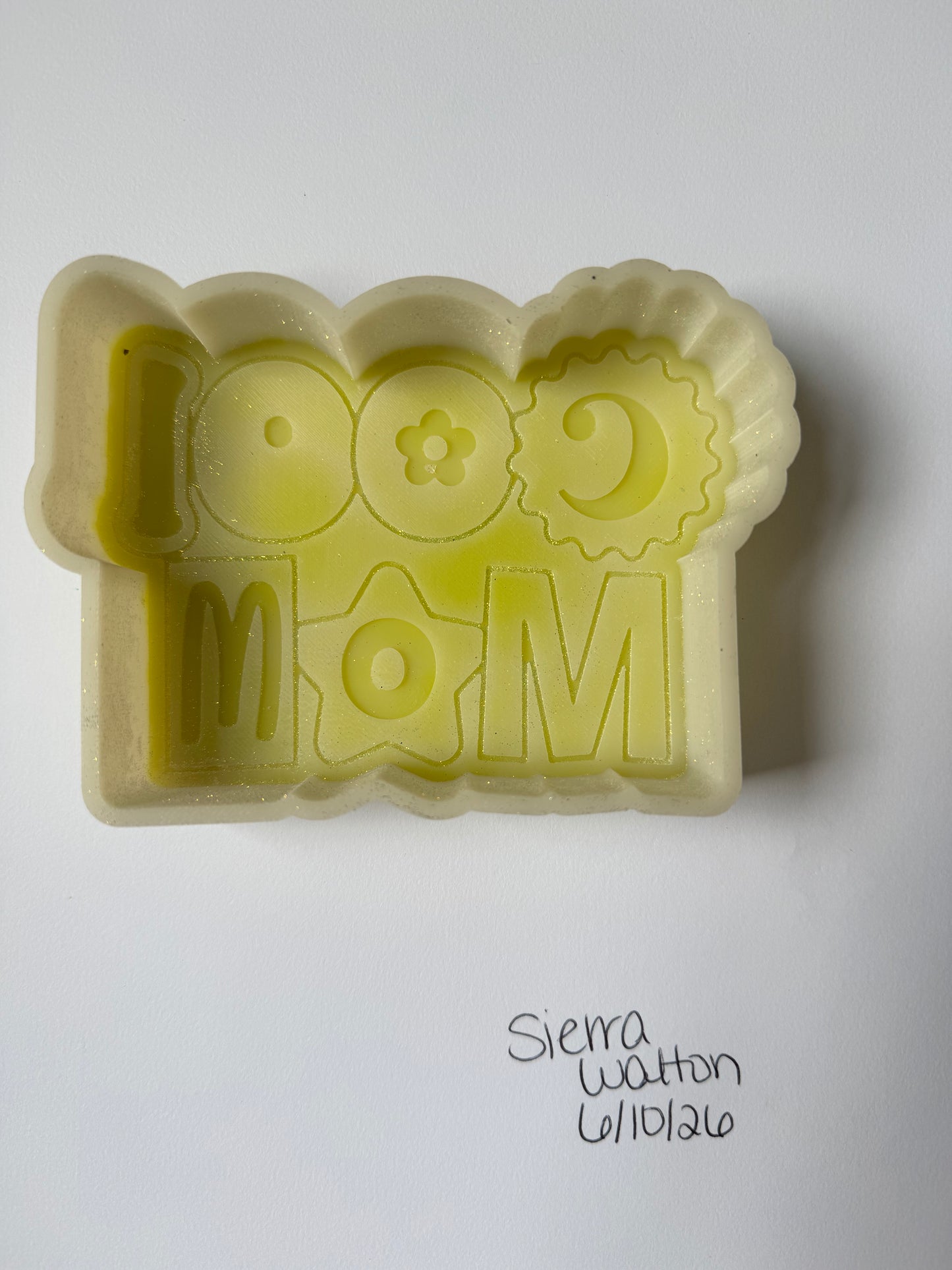Cool Mom Mold