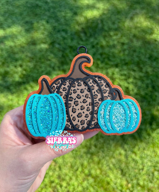 3 pumpkins