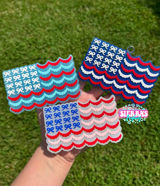 Bow Scalloped Flag